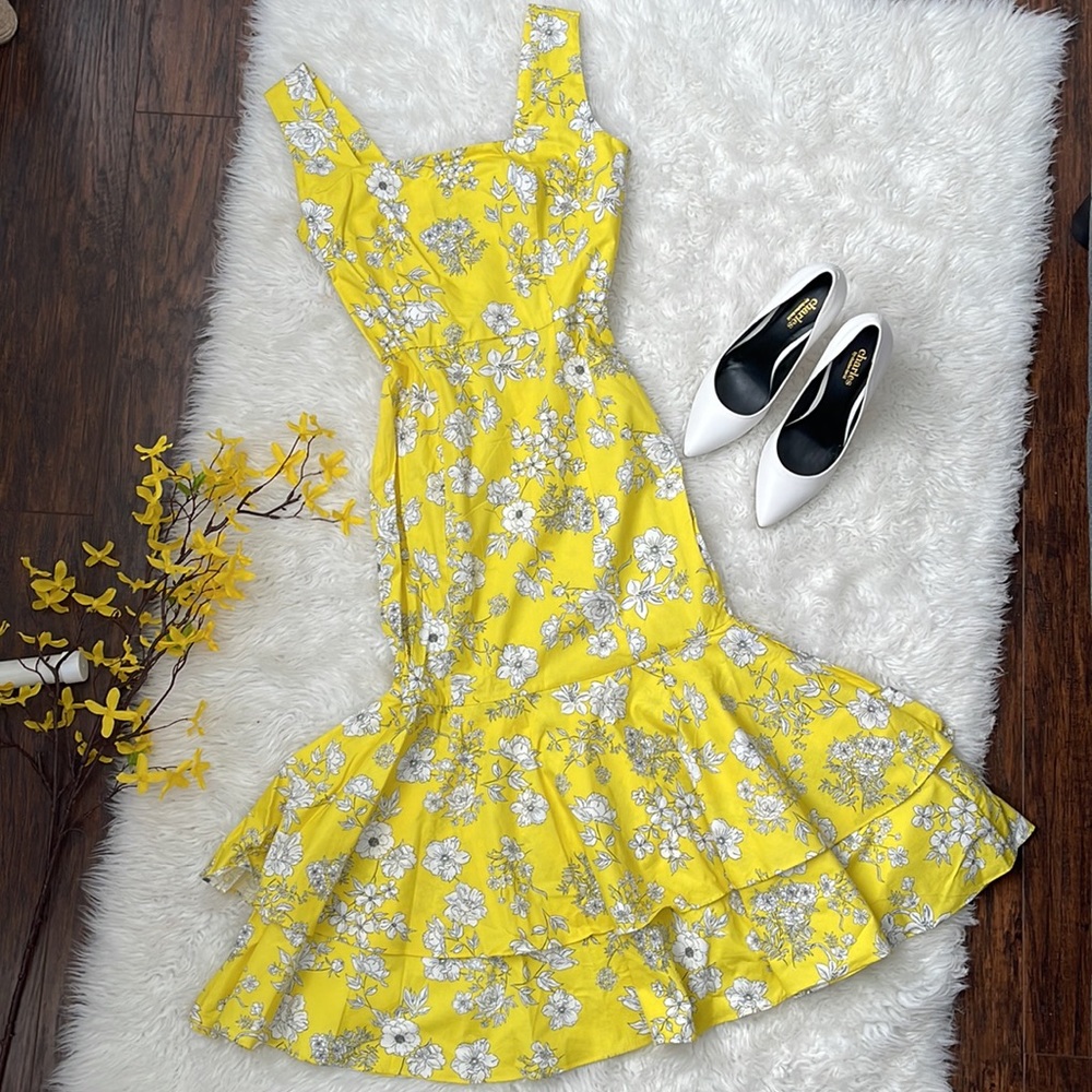 Gianni Bini Yellow Floral Maxi Dress